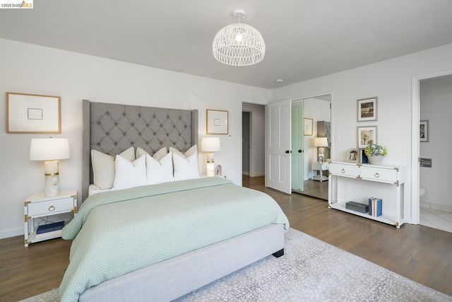 6109 Fairlane Dr, Oakland, CA 94611