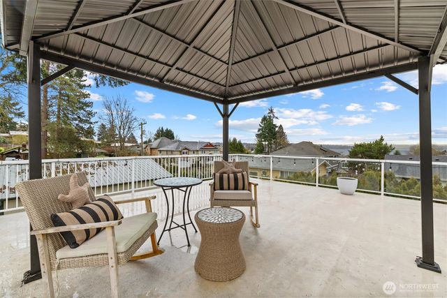 3415 N Garden Avenue, Renton, WA 98056