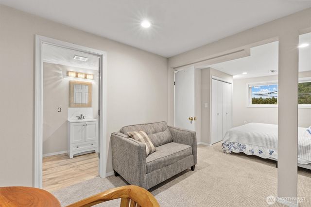 3415 N Garden Avenue, Renton, WA 98056