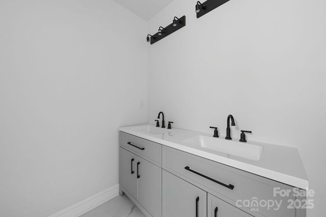 1118 Sanders Street, Rock Hill, SC 29732
