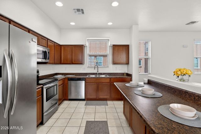 7855 W PALM Lane, Phoenix, AZ 85035