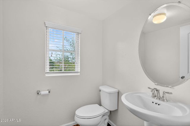 7855 W PALM Lane, Phoenix, AZ 85035