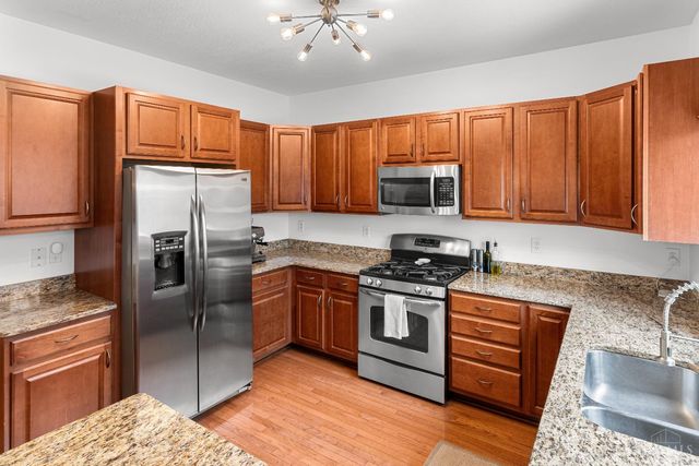 3450 Golden Avenue, Cincinnati, OH 45226