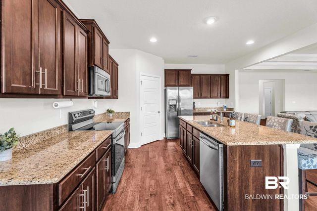 1319 W Selby Phillips Drive, Mobile, AL 36695