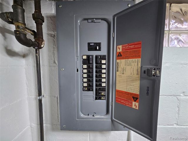 4858 Palmer Street, Dearborn, MI 48126