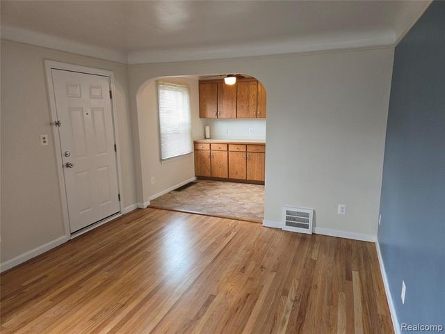 4858 Palmer Street, Dearborn, MI 48126