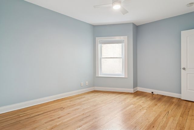 6232 N Broadway Street 2, Chicago, IL 60660