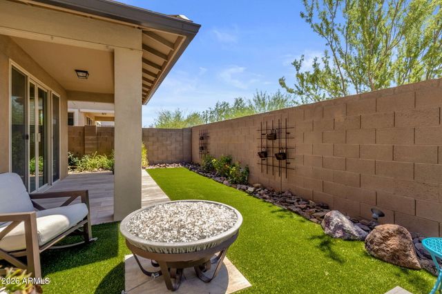 2443 W GLORIA Lane, Phoenix, AZ 85085