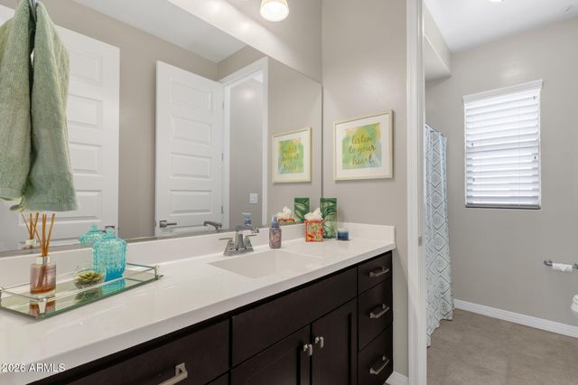 2443 W GLORIA Lane, Phoenix, AZ 85085