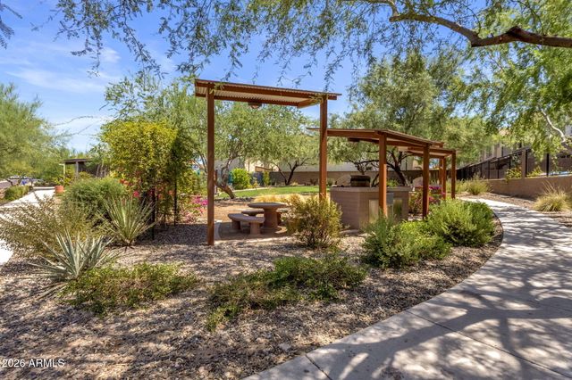 2443 W GLORIA Lane, Phoenix, AZ 85085