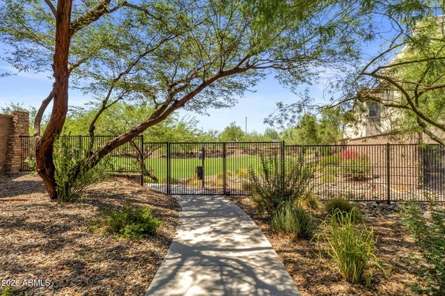 2443 W GLORIA Lane, Phoenix, AZ 85085