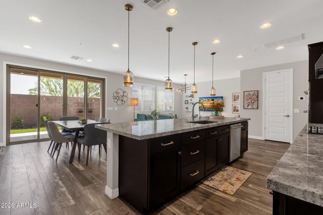 2443 W GLORIA Lane, Phoenix, AZ 85085