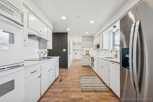 5153 E 30th Place, Tulsa, OK 74114