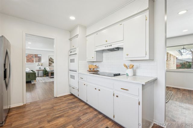 5153 E 30th Place, Tulsa, OK 74114