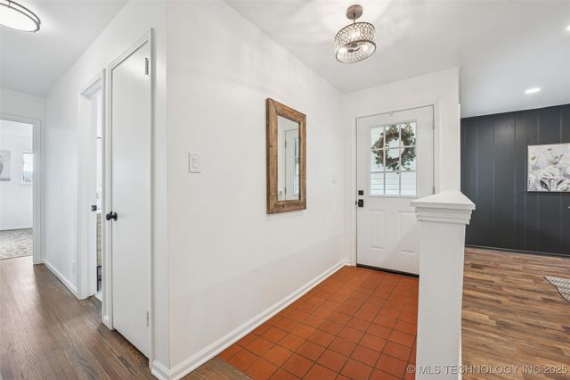 5153 E 30th Place, Tulsa, OK 74114