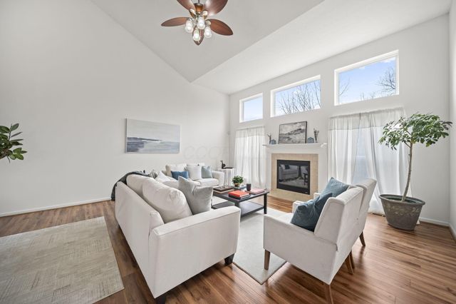 2659 Roe Drive, Lewis Center, OH 43035