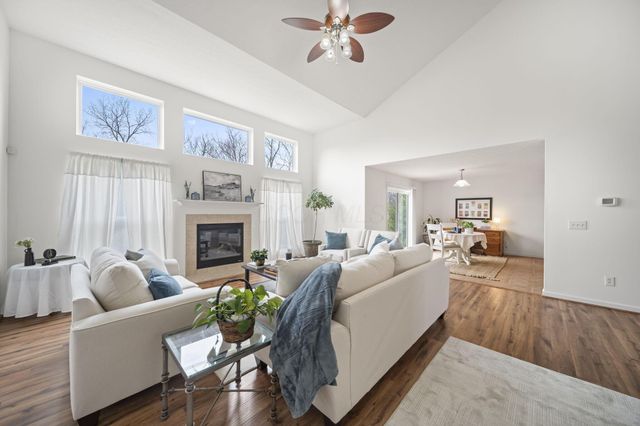 2659 Roe Drive, Lewis Center, OH 43035