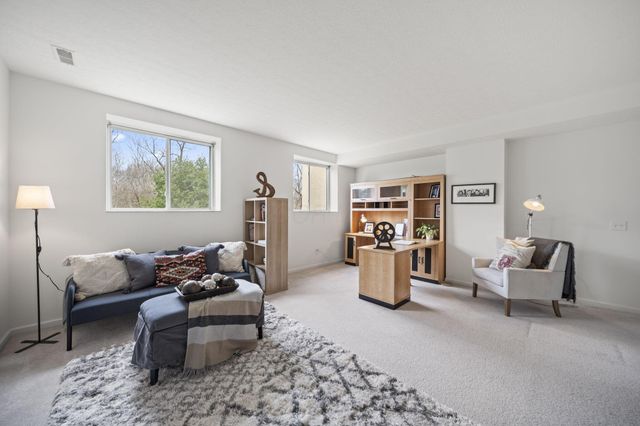 2659 Roe Drive, Lewis Center, OH 43035