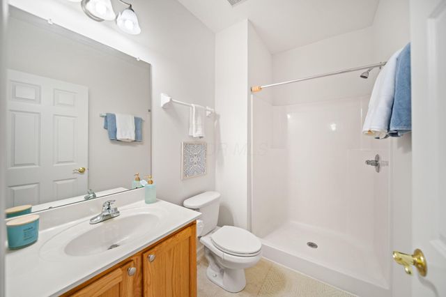 2659 Roe Drive, Lewis Center, OH 43035