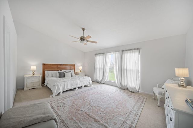 2659 Roe Drive, Lewis Center, OH 43035