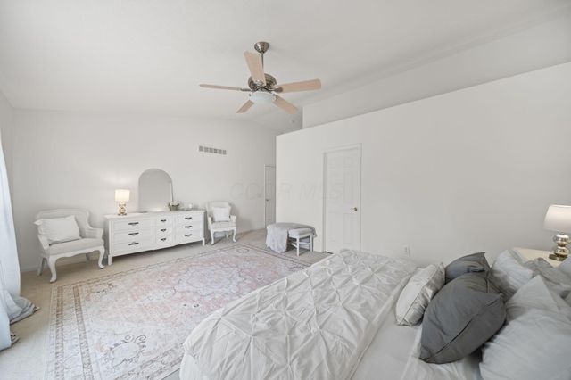 2659 Roe Drive, Lewis Center, OH 43035