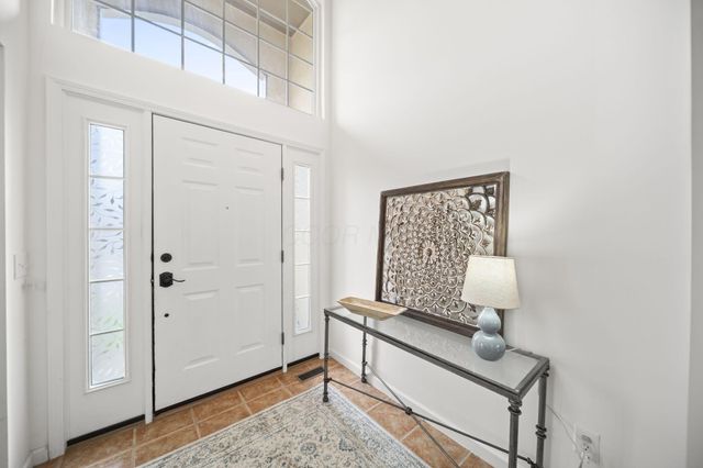 2659 Roe Drive, Lewis Center, OH 43035