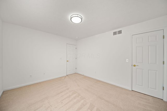 2659 Roe Drive, Lewis Center, OH 43035