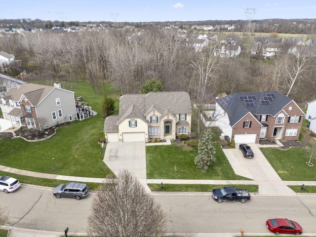 2659 Roe Drive, Lewis Center, OH 43035