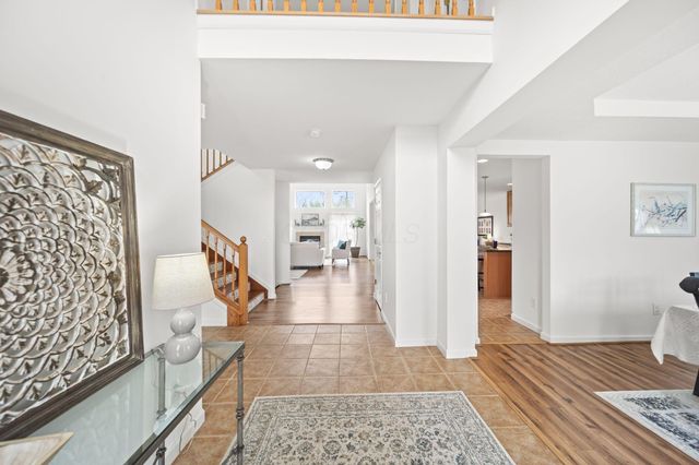 2659 Roe Drive, Lewis Center, OH 43035