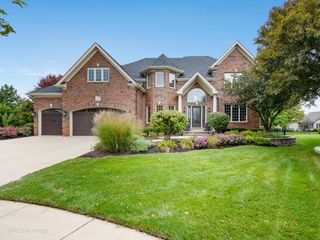 3804 Horizon Court, Naperville, IL 60564