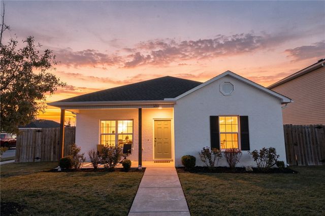 1286 S Morningside Drive, Fayetteville, AR 72701