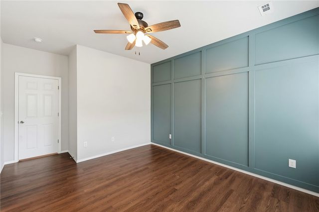 1286 S Morningside Drive, Fayetteville, AR 72701
