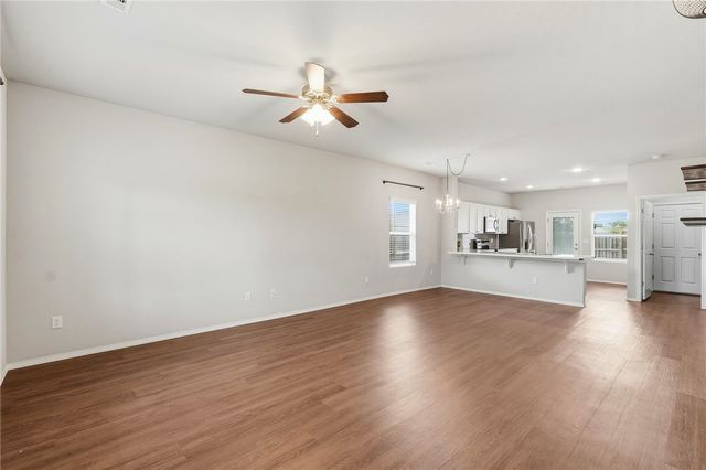 1286 S Morningside Drive, Fayetteville, AR 72701