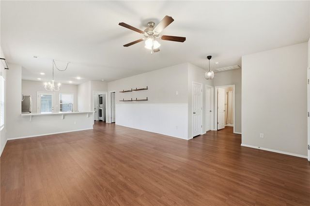 1286 S Morningside Drive, Fayetteville, AR 72701
