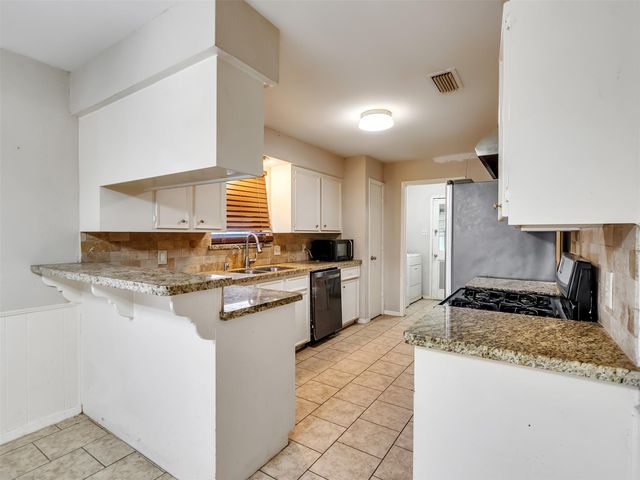 2314 Summer Spring Drive, Spring, TX 77373