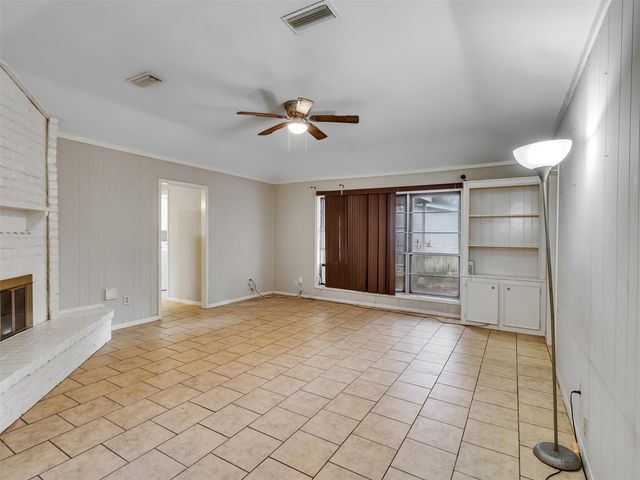 2314 Summer Spring Drive, Spring, TX 77373