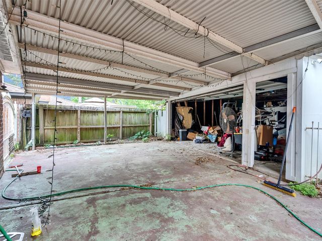 2314 Summer Spring Drive, Spring, TX 77373