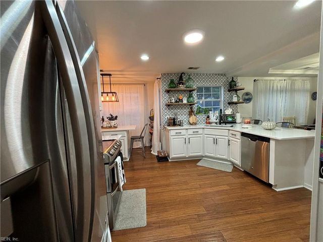 2628 Alamance CIR, Virginia Beach, VA 23456