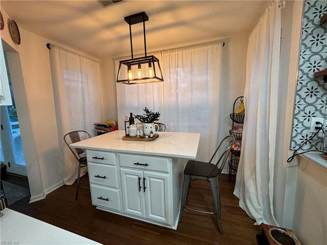 2628 Alamance CIR, Virginia Beach, VA 23456