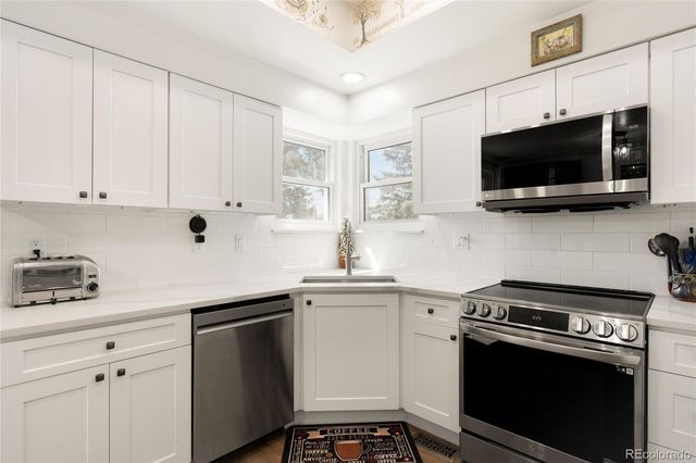 9962 W 82nd Place, Arvada, CO 80005