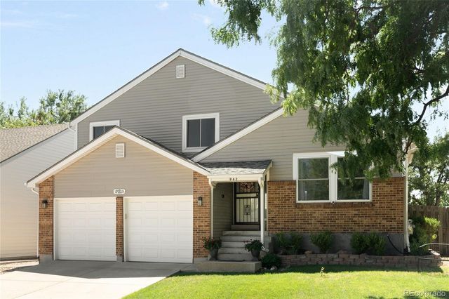 9962 W 82nd Place, Arvada, CO 80005