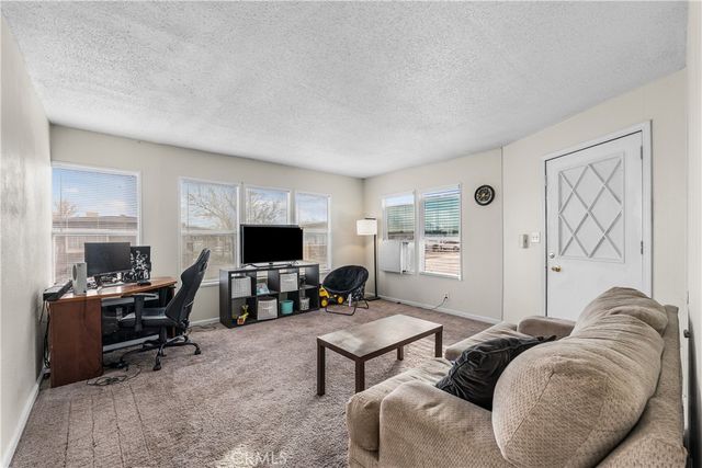 2021 Windharp 30, Rosamond, CA 93560