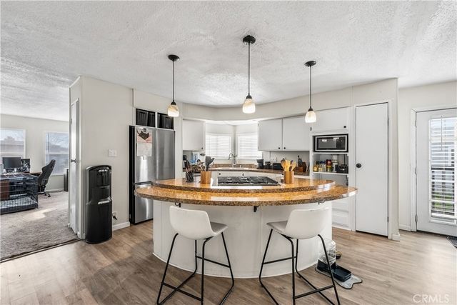 2021 Windharp 30, Rosamond, CA 93560