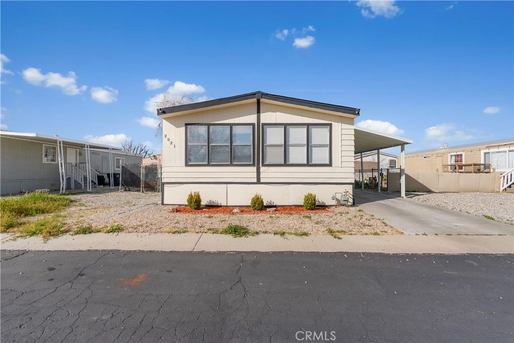 2021 Windharp 30, Rosamond, CA 93560