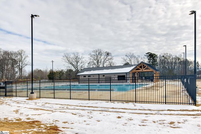 954 Rev Robert Reid Street, Reidville, SC 29375