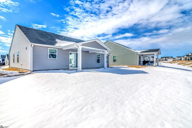 954 Rev Robert Reid Street, Reidville, SC 29375