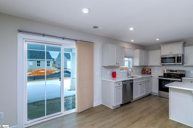 954 Rev Robert Reid Street, Reidville, SC 29375