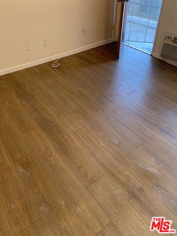 1522 Dixon Street 10, Glendale, CA 91205