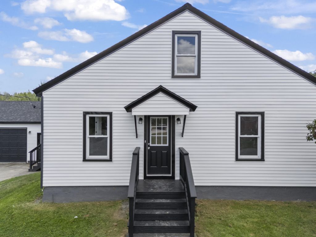 1 Fisher Avenue, Lewiston, ME 04240 — photo 3