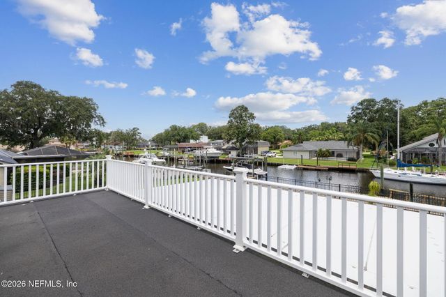 11257 PORTSIDE Drive, Jacksonville, FL 32225